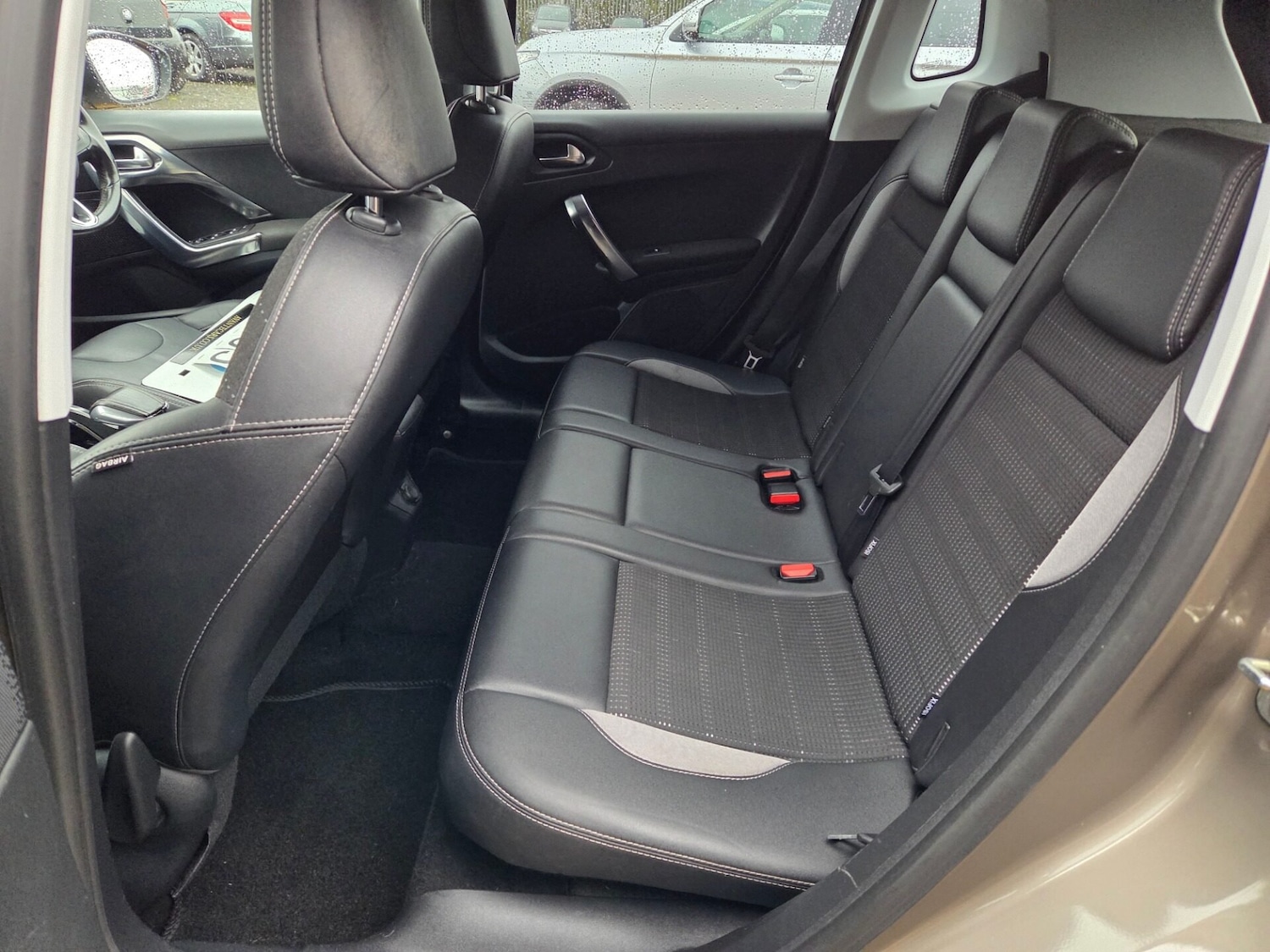 Used Peugeot 2008 2014 for sale - 76082173: Photo 22