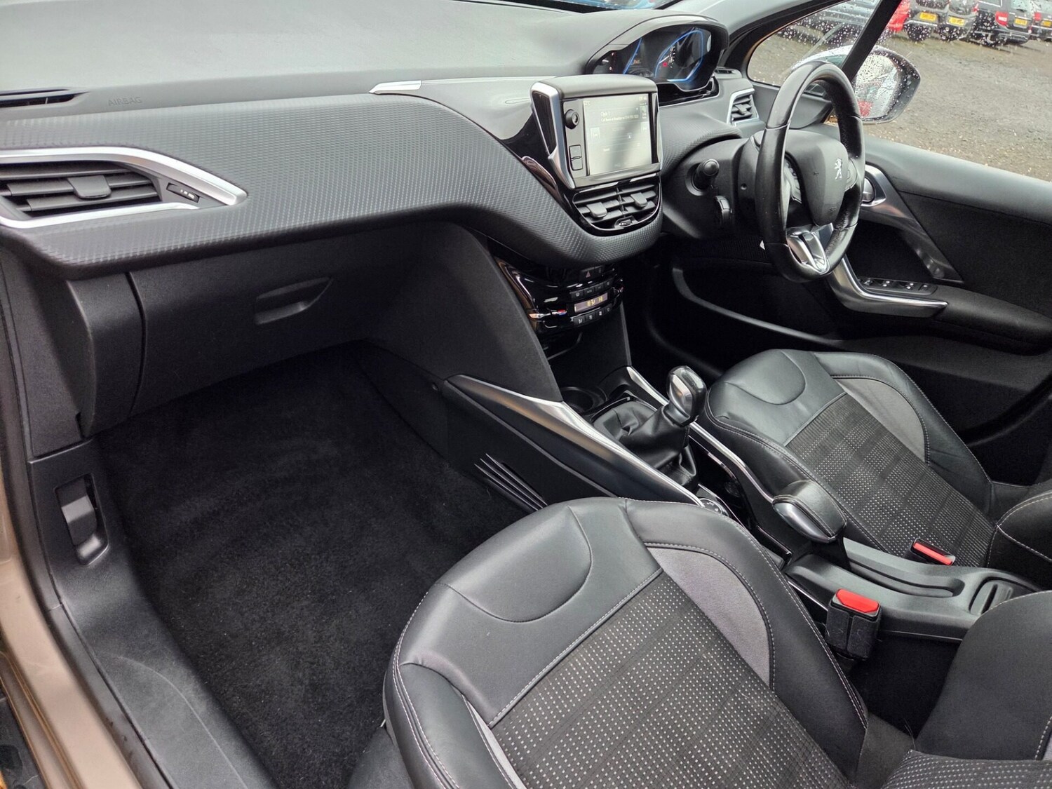 Used Peugeot 2008 2014 for sale - 76082173: Photo 29