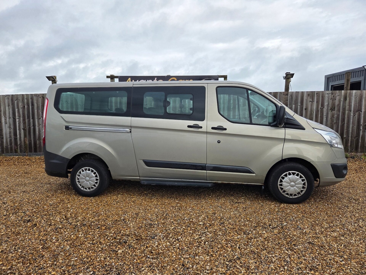 Used Ford Tourneo Custom 2013 for sale - 77137073: Photo 2