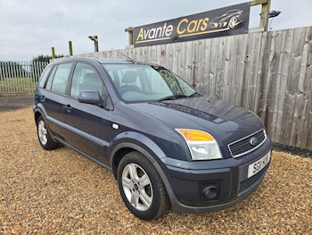 2011 - 1.4 Zetec 5dr [Climate]
