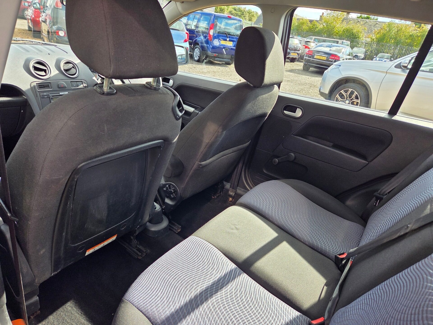 Used Ford Fusion 2011 for sale - 76043843: Photo 24