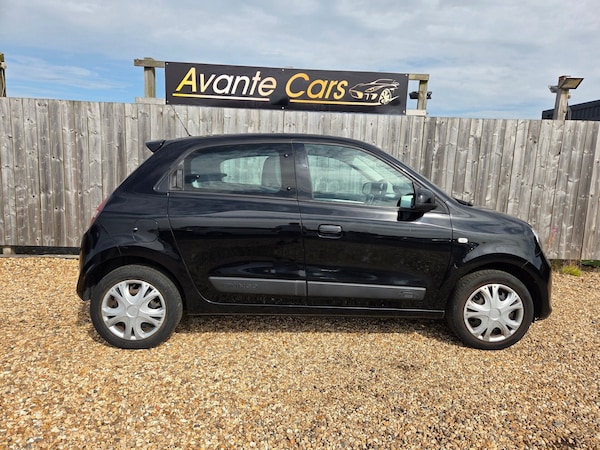 Used Renault Twingo 2014 for sale - 76037332: Photo 2
