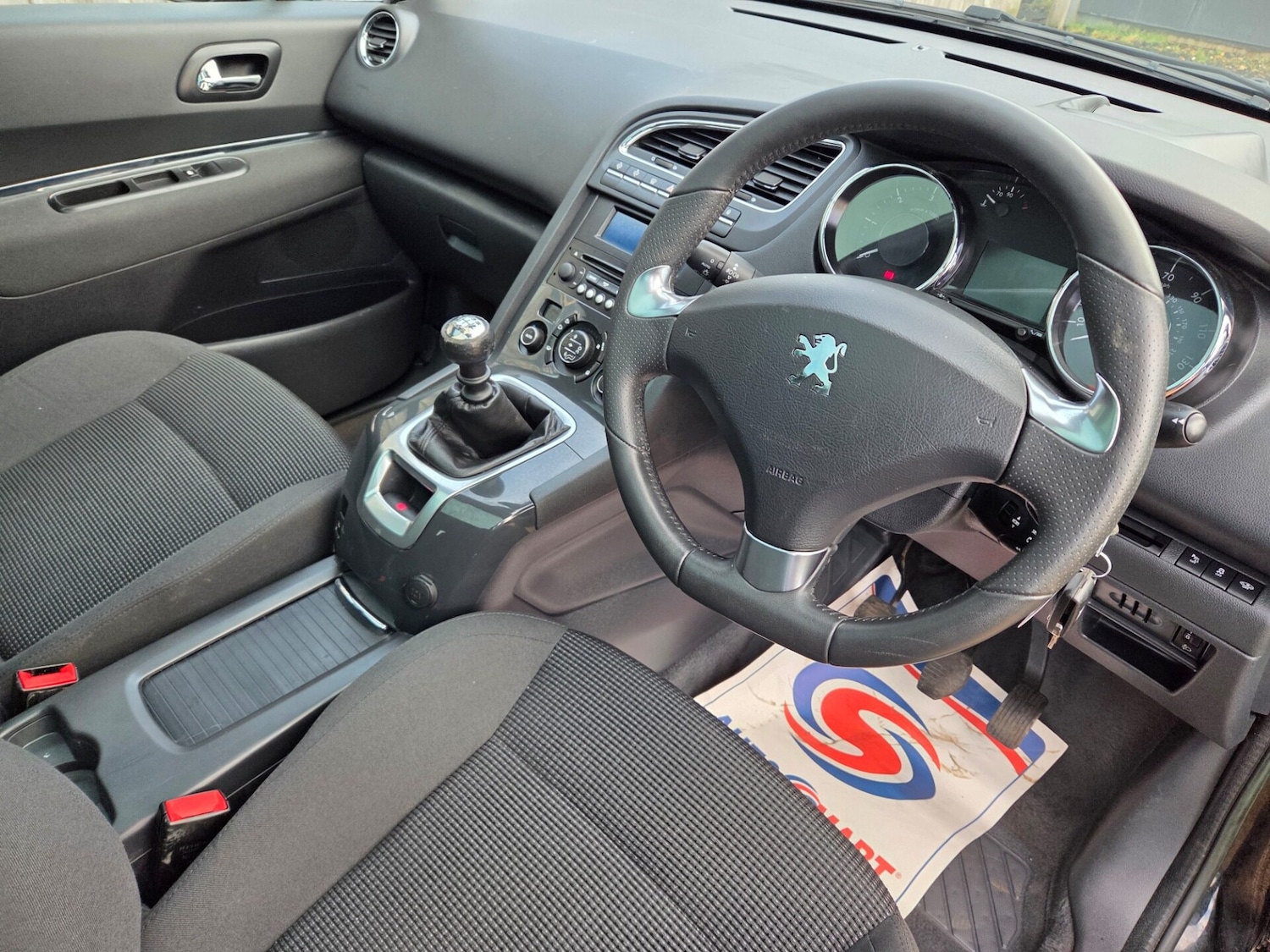 Used Peugeot 5008 2013 for sale - 76895913: Photo 11