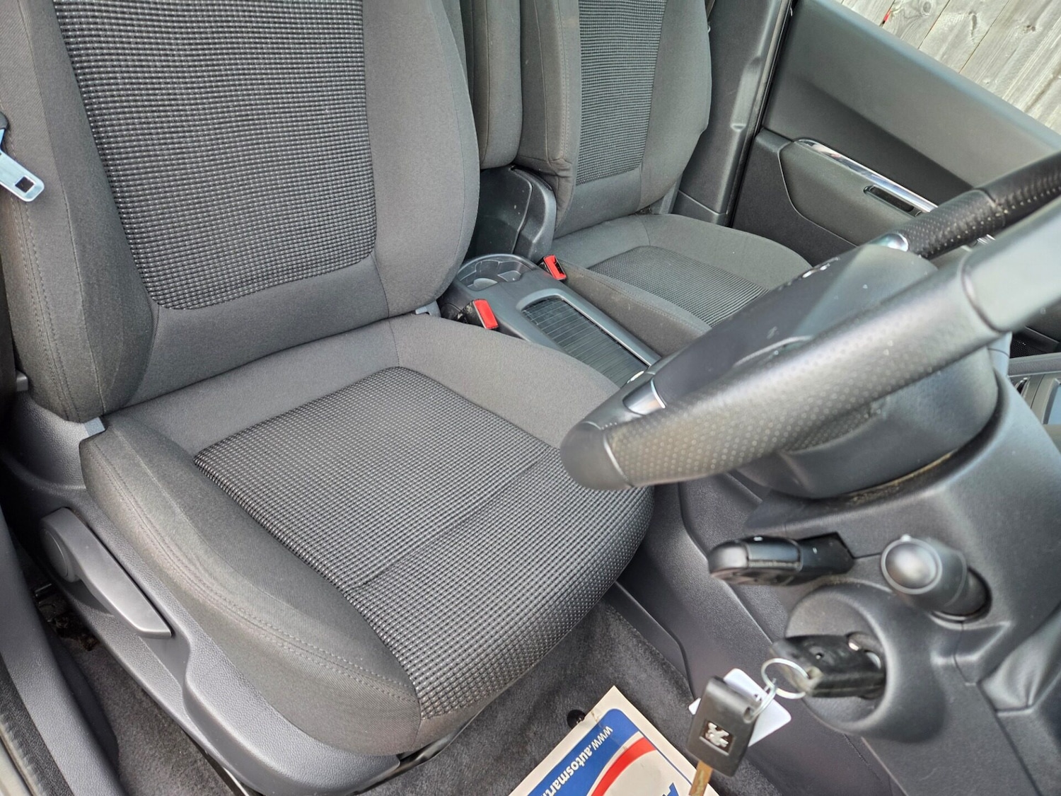 Used Peugeot 5008 2013 for sale - 76895913: Photo 16