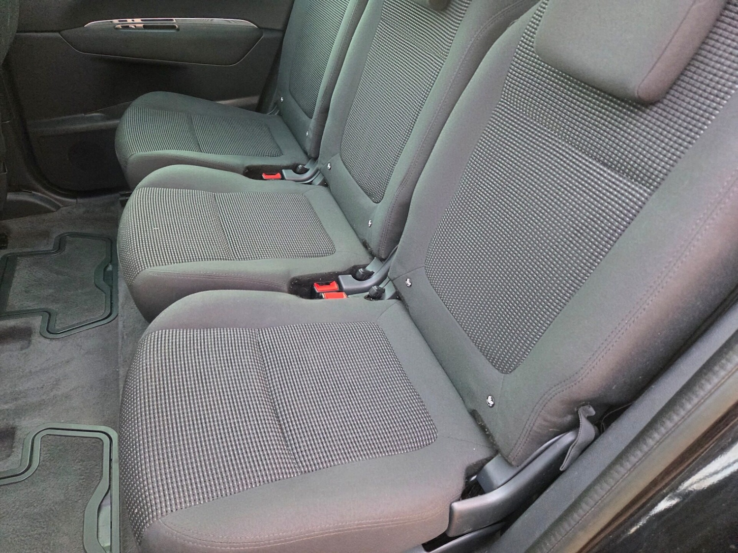 Used Peugeot 5008 2013 for sale - 76895913: Photo 31