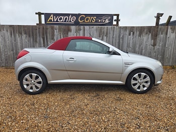 Used Vauxhall Tigra 2009 for sale - 79253128: Photo