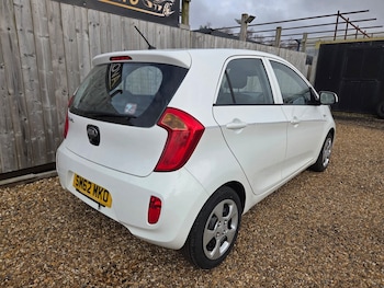 Used Kia Picanto 2012 for sale - 77421337: Photo