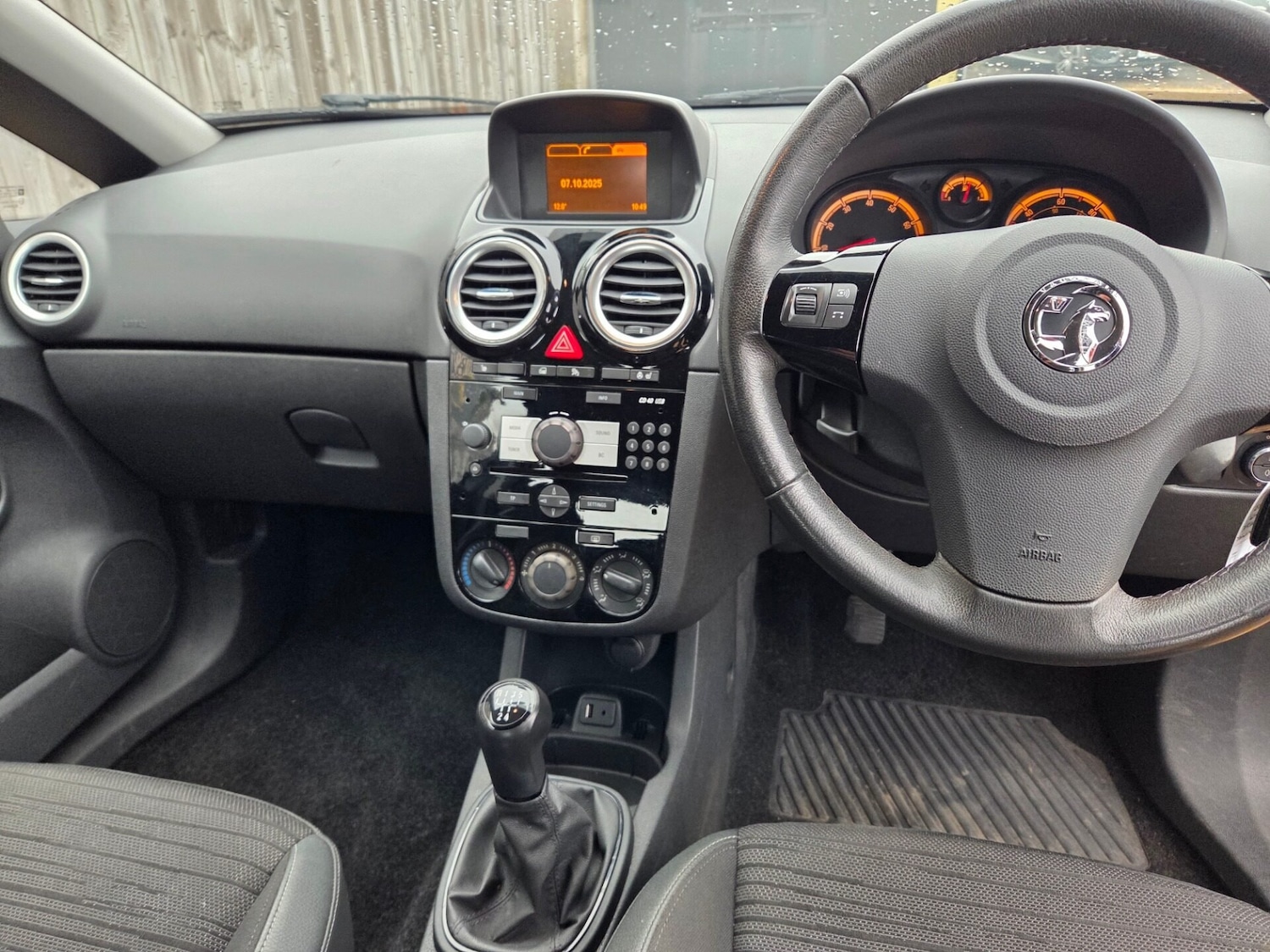 Used Vauxhall Corsa 2014 for sale - 76040298: Photo 15