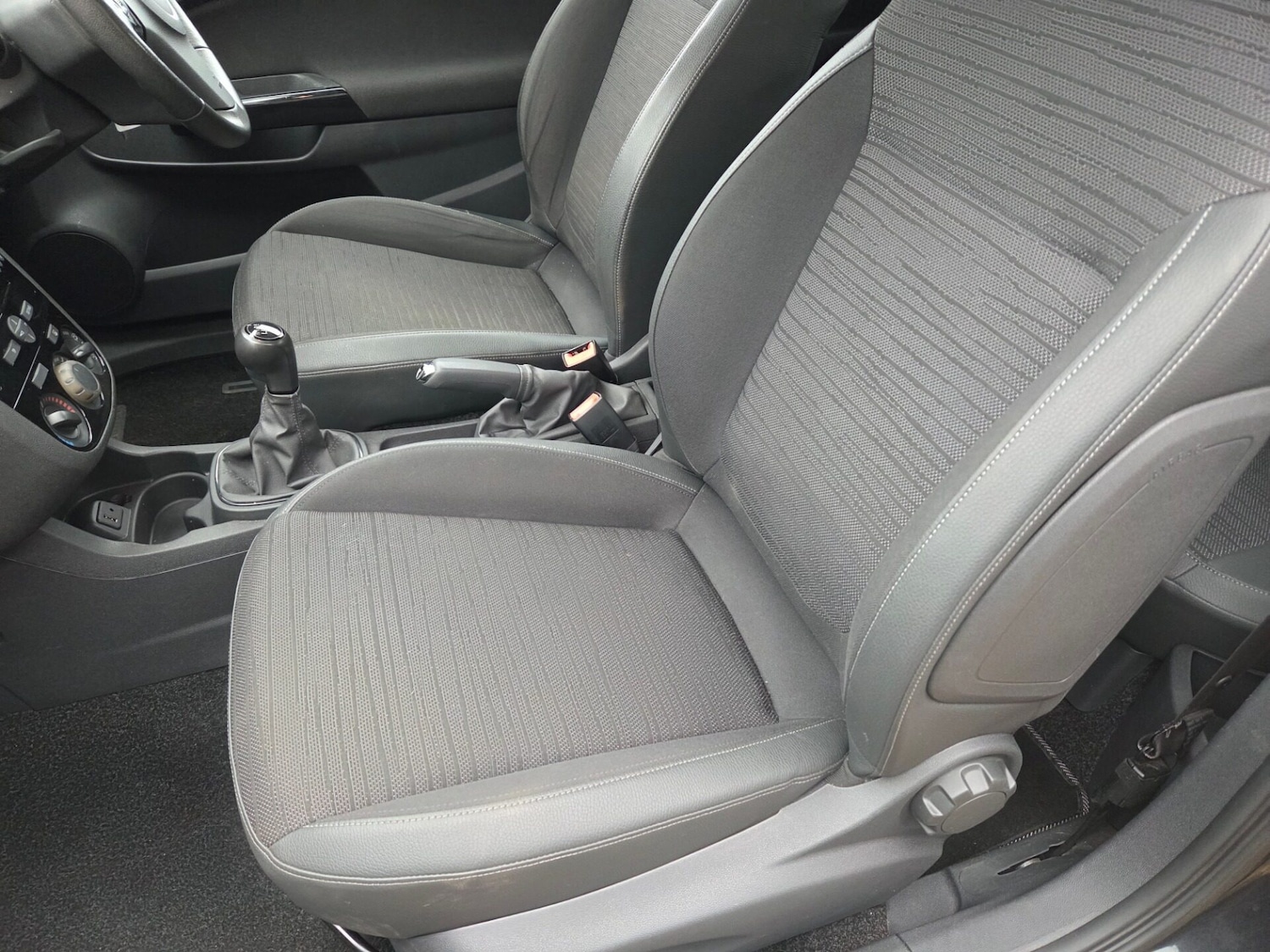 Used Vauxhall Corsa 2014 for sale - 76040298: Photo 25