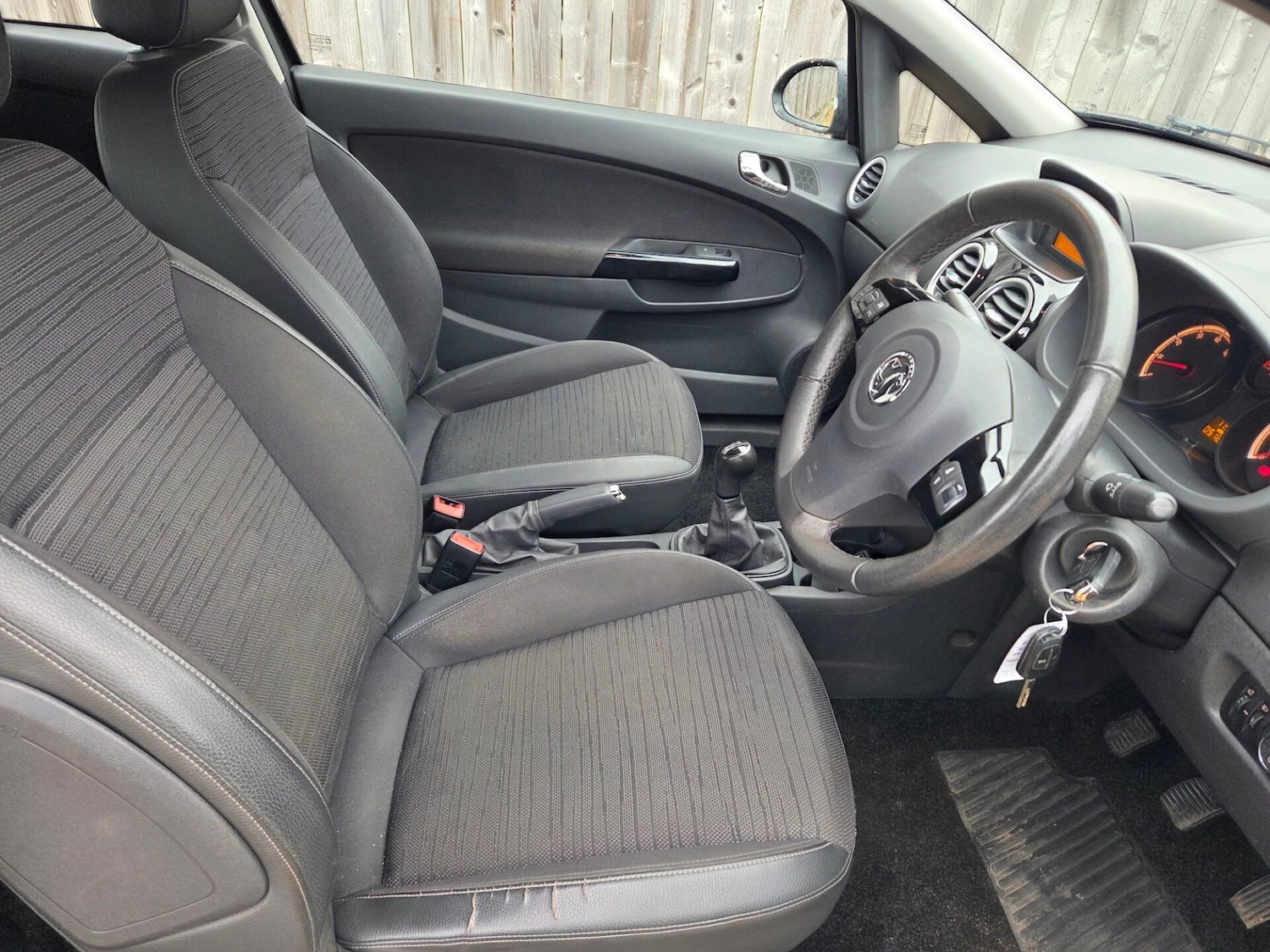 Used Vauxhall Corsa 2014 for sale - 76040298: Photo 9