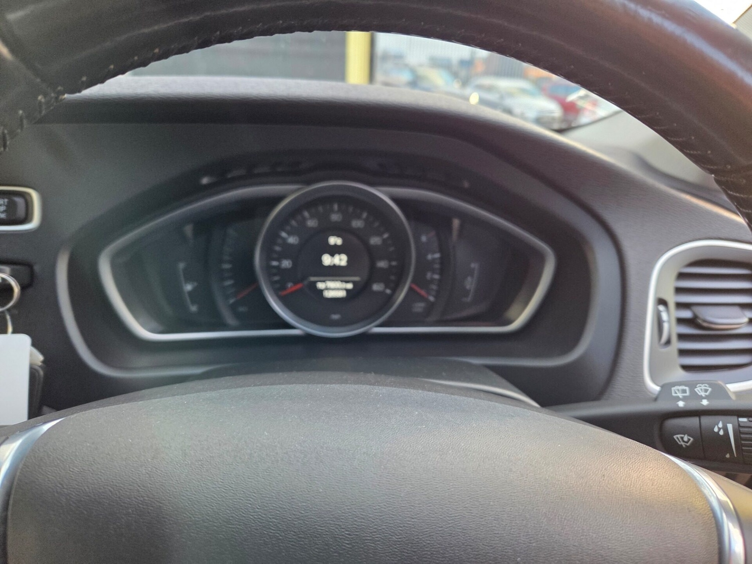 Used Volvo V40 2013 for sale - 76357466: Photo 13