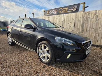 2013 - D2 Cross Country Lux 5dr