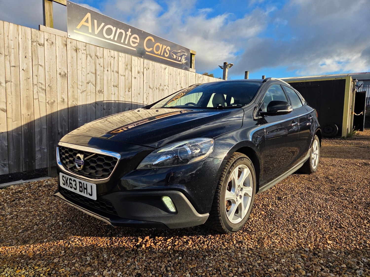 Used Volvo V40 2013 for sale - 76357466: Photo 7