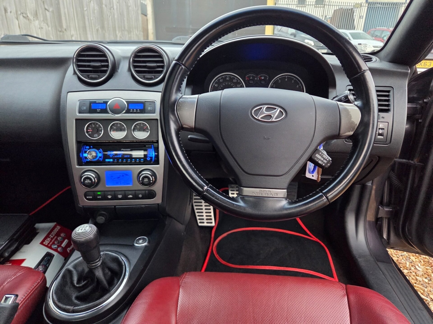 Used Hyundai Coupe 2009 for sale - 76555317: Photo 8