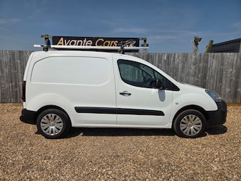 Used Citroen Berlingo 2018 for sale - 79207307: Photo