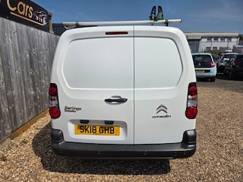 Used Citroen Berlingo 2018 for sale - 79207307: Photo