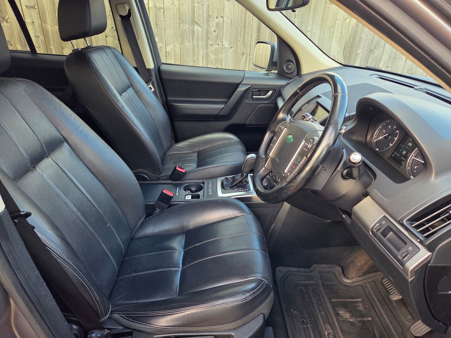 Used Land Rover Freelander 2013 for sale - 76495481: Photo 6