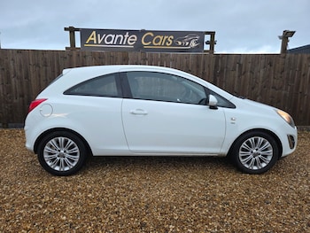 Used Vauxhall Corsa 2015 for sale - 76481217: Photo