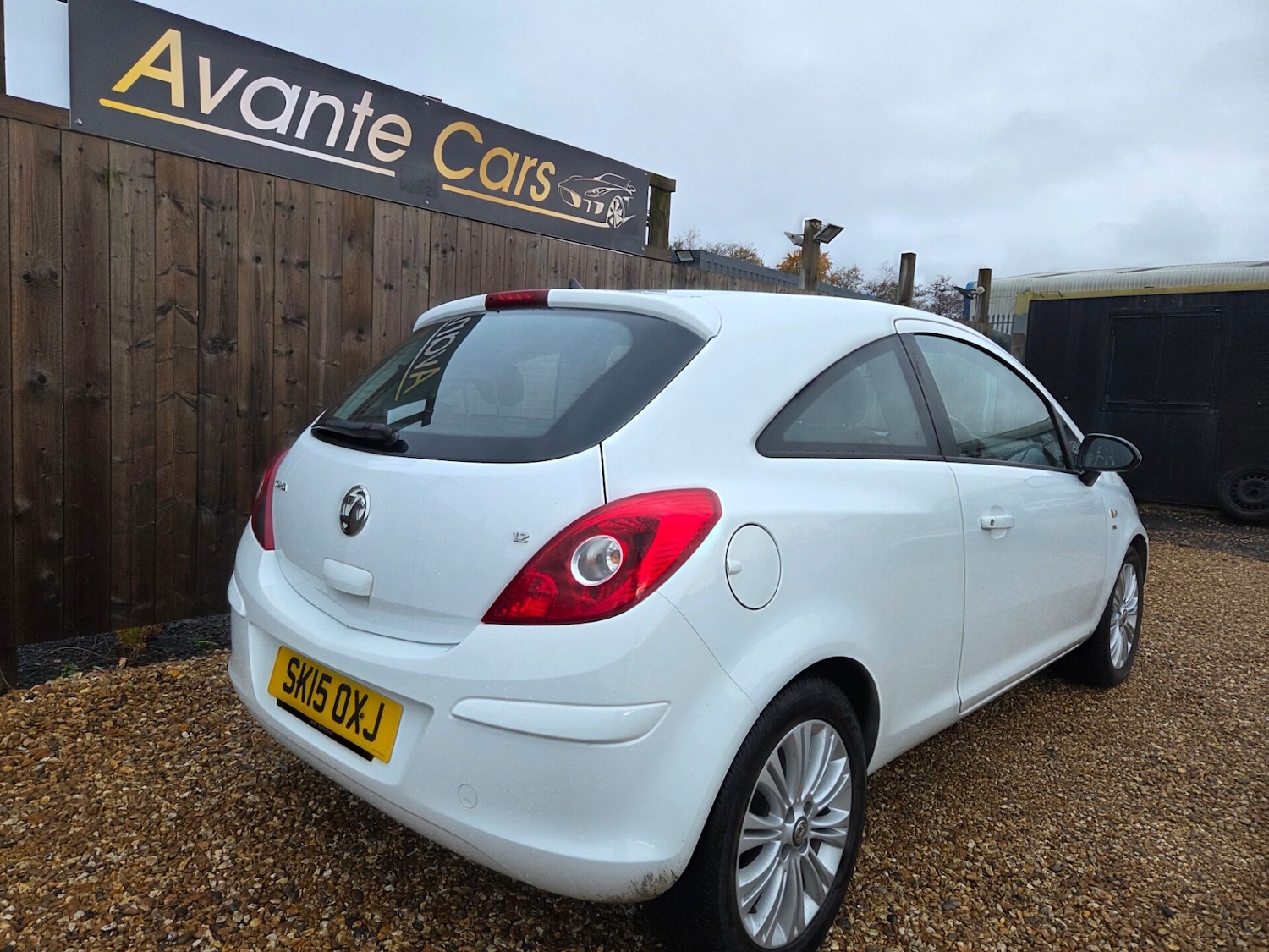 Used Vauxhall Corsa 2015 for sale - 76481217: Photo 3