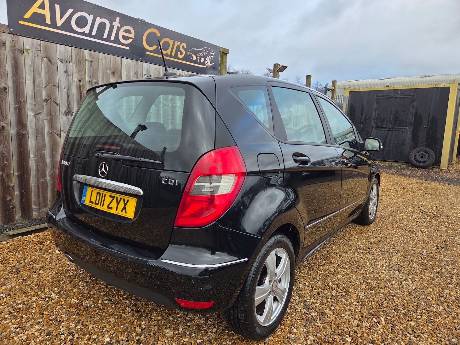 Used Mercedes-Benz A-Class 2011 for sale - 77003548: Photo 3