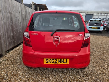 Used Hyundai i10 2012 for sale - 77878811: Photo