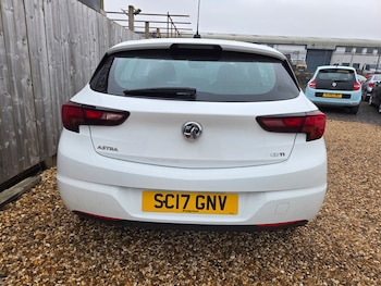Used Vauxhall Astra 2017 for sale - 77764169: Photo