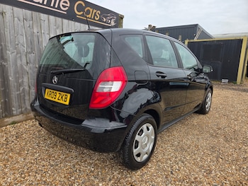 Used Mercedes-Benz A-Class 2009 for sale - 79020752: Photo