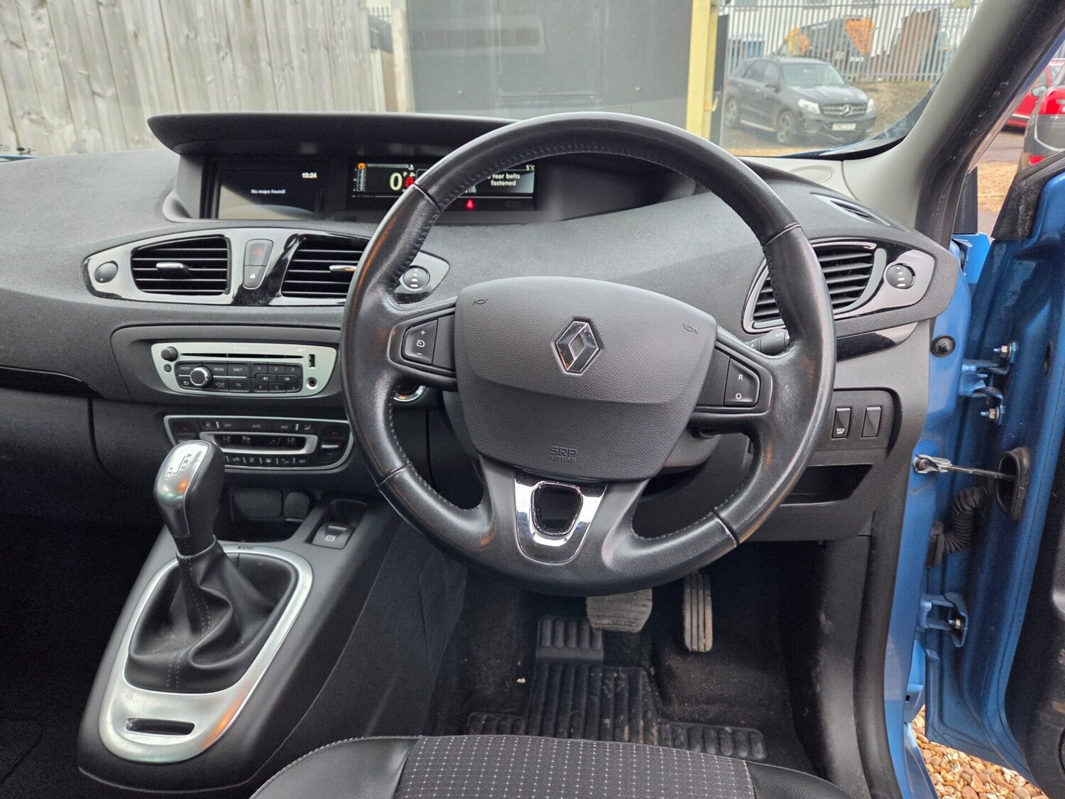 Used Renault Scenic 2015 for sale - 77608062: Photo 8