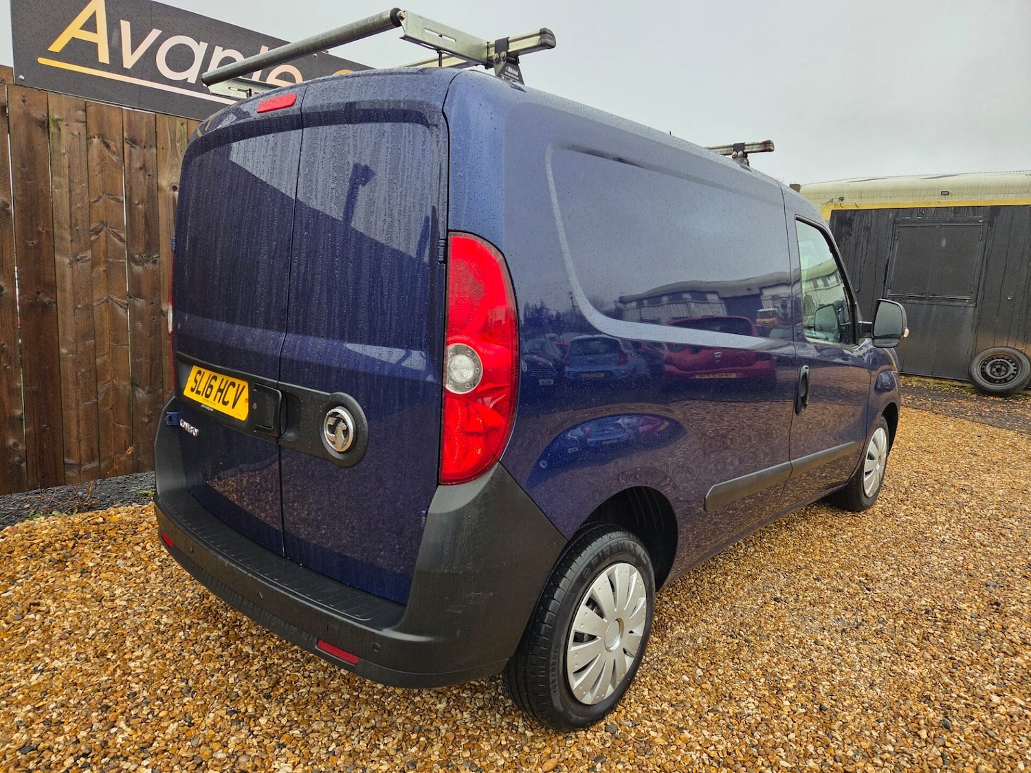 Used Vauxhall Combo 2016 for sale - 76616963: Photo 3