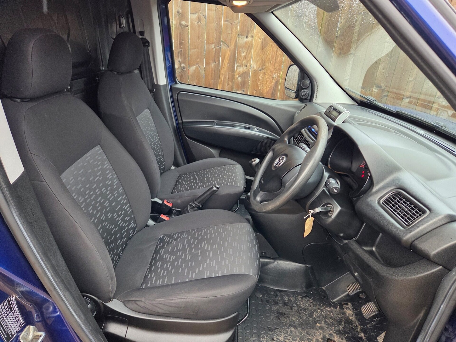 Used Vauxhall Combo 2016 for sale - 76616963: Photo 9