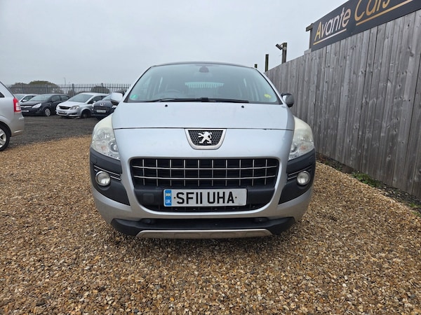 Used Peugeot 3008 2011 for sale - 76232939: Photo 5