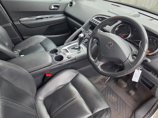 Used Peugeot 3008 2011 for sale - 76232939: Photo 7