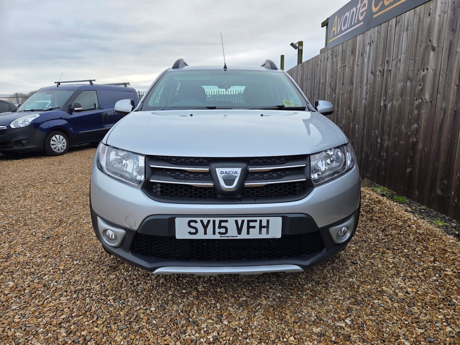 Used Dacia Sandero Stepway 2015 for sale - 76748963: Photo 8