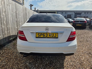 Used Mercedes-Benz C-Class 2013 for sale - 75561601: Photo