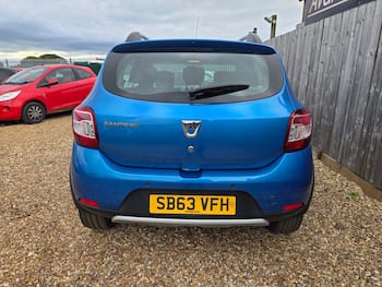 Used Dacia Sandero Stepway 2013 for sale - 79792082: Photo