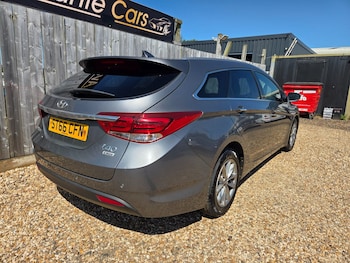 Used Hyundai i40 2016 for sale - 79298371: Photo