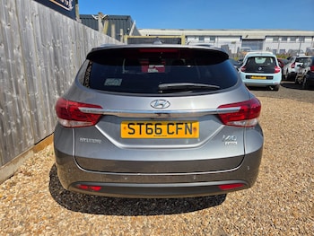 Used Hyundai i40 2016 for sale - 79298371: Photo