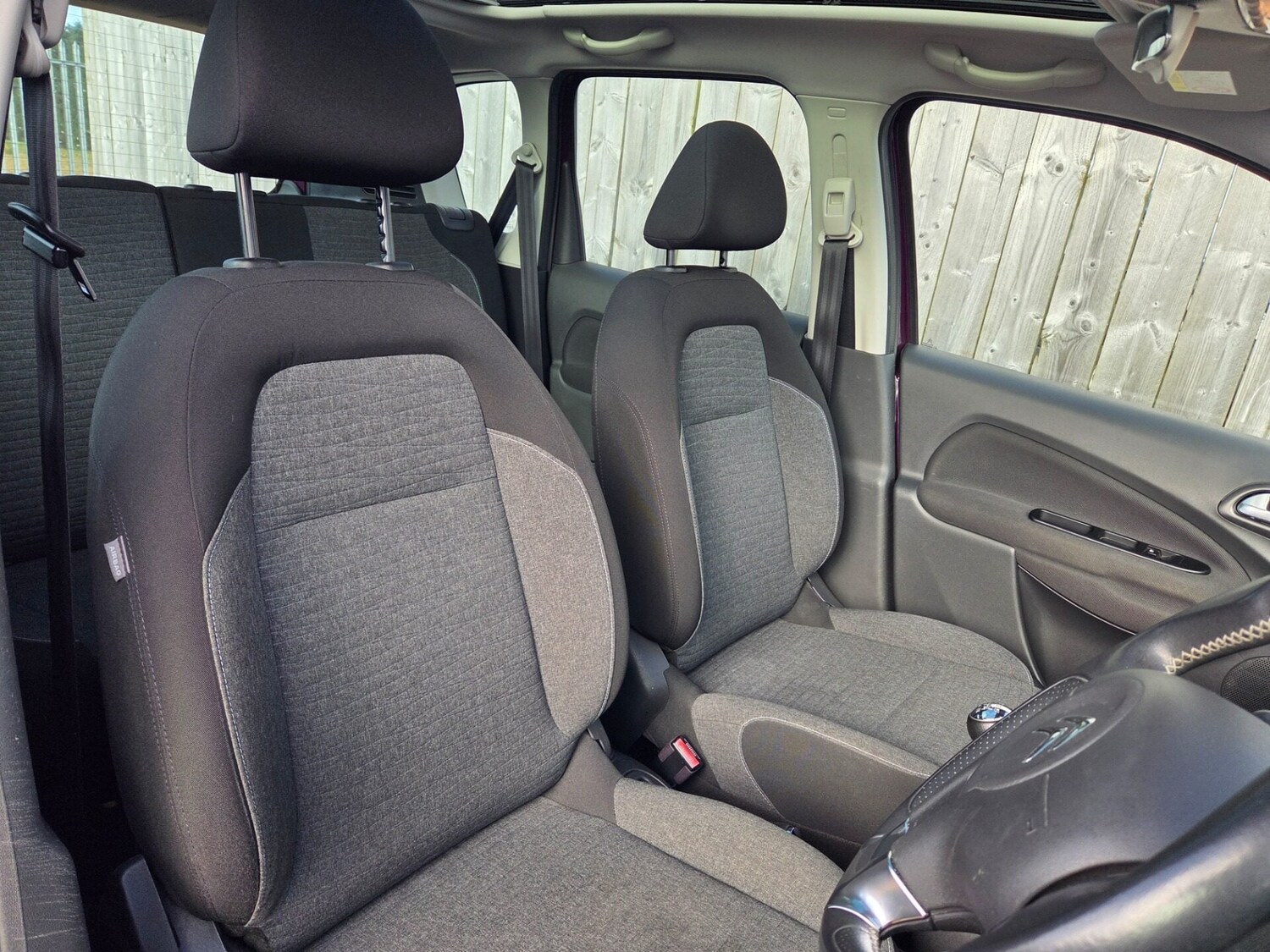 Used Citroen C3 Picasso 2017 for sale - 77831867: Photo 9