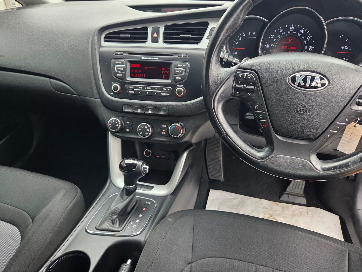 Used Kia Ceed 2012 for sale - 76288732: Photo 14
