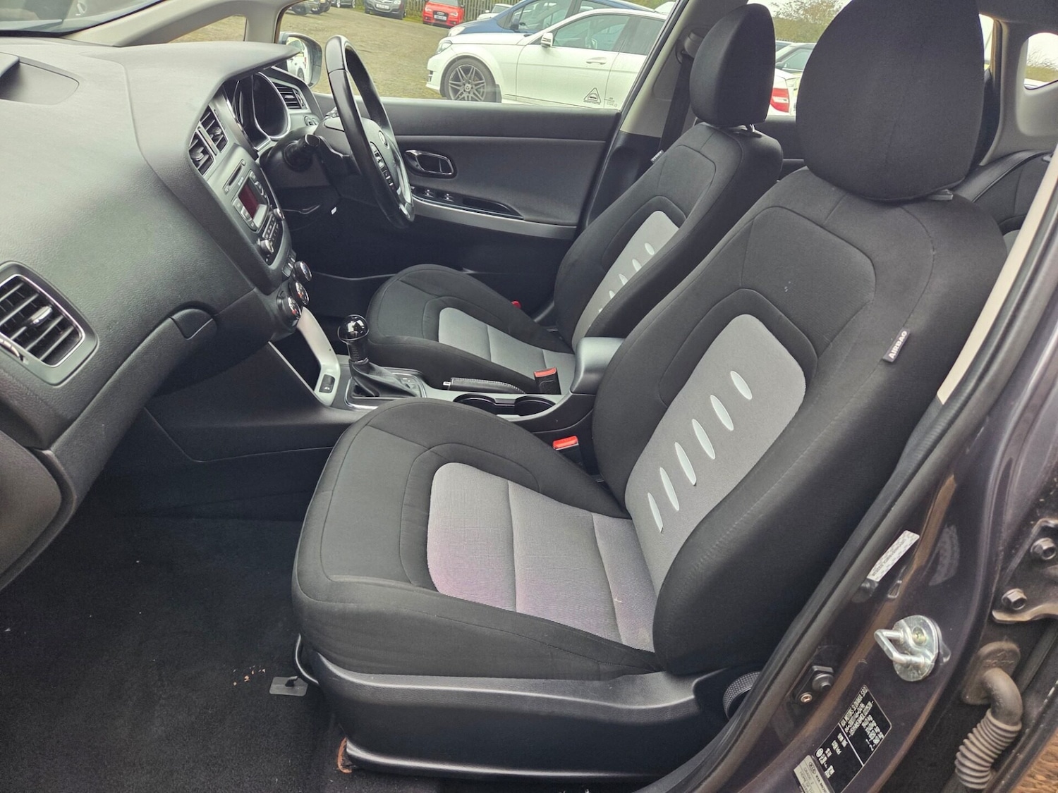 Used Kia Ceed 2012 for sale - 76288732: Photo 27