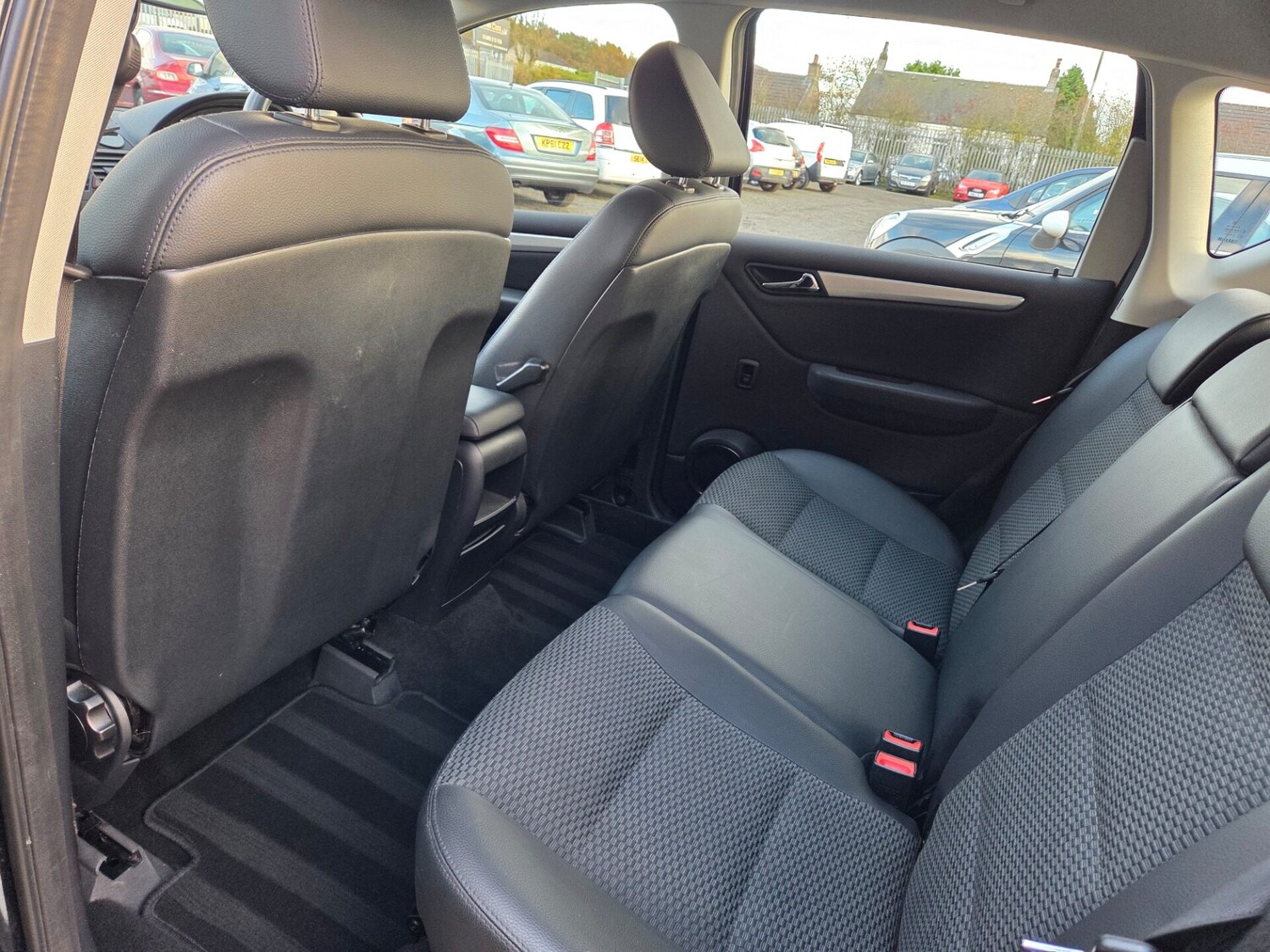 Used Mercedes-Benz A-Class 2012 for sale - 76331188: Photo 25