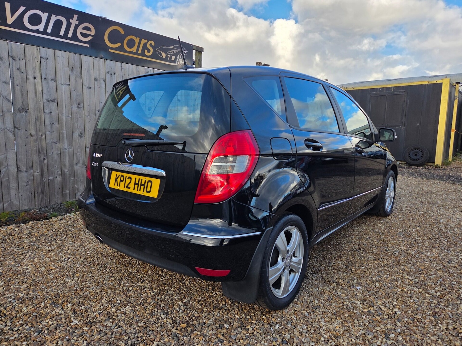 Used Mercedes-Benz A-Class 2012 for sale - 76331188: Photo 3