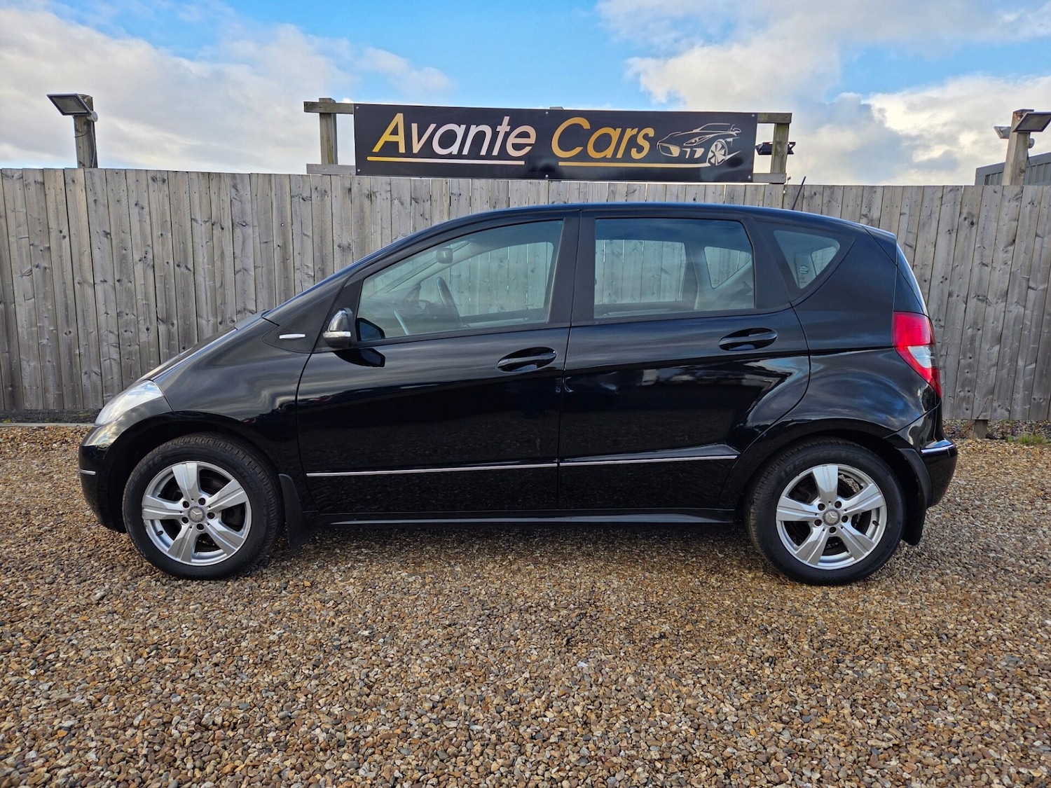 Used Mercedes-Benz A-Class 2012 for sale - 76331188: Photo 6