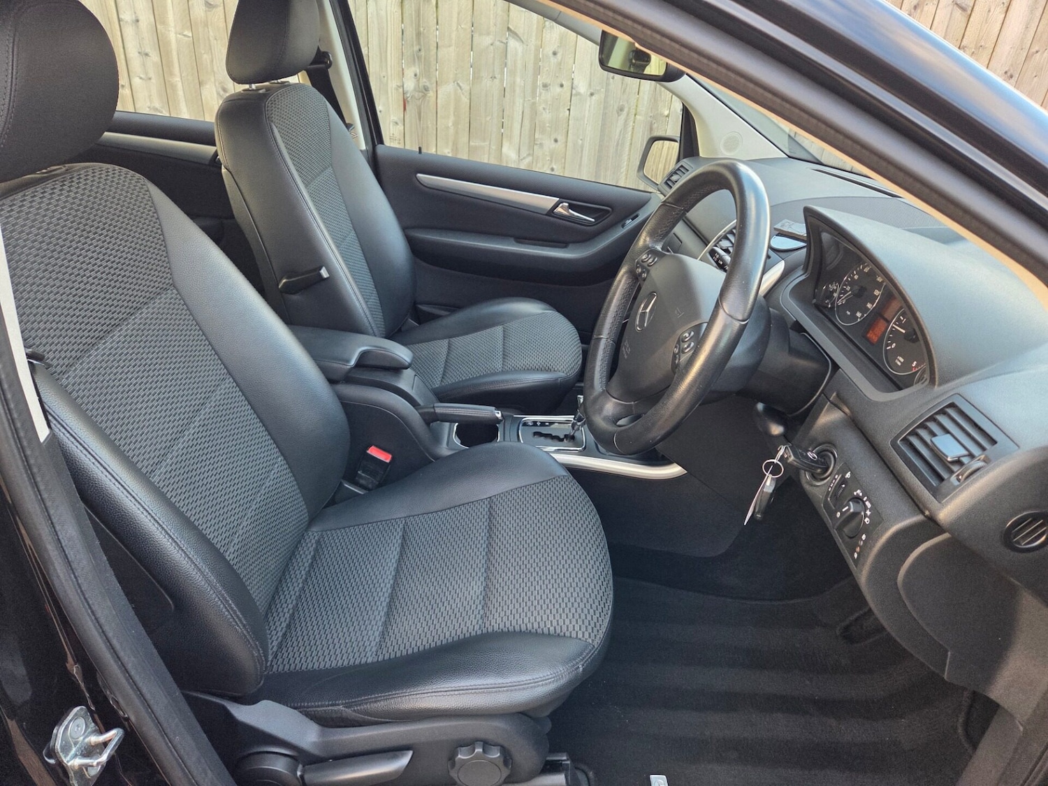 Used Mercedes-Benz A-Class 2012 for sale - 76331188: Photo 9