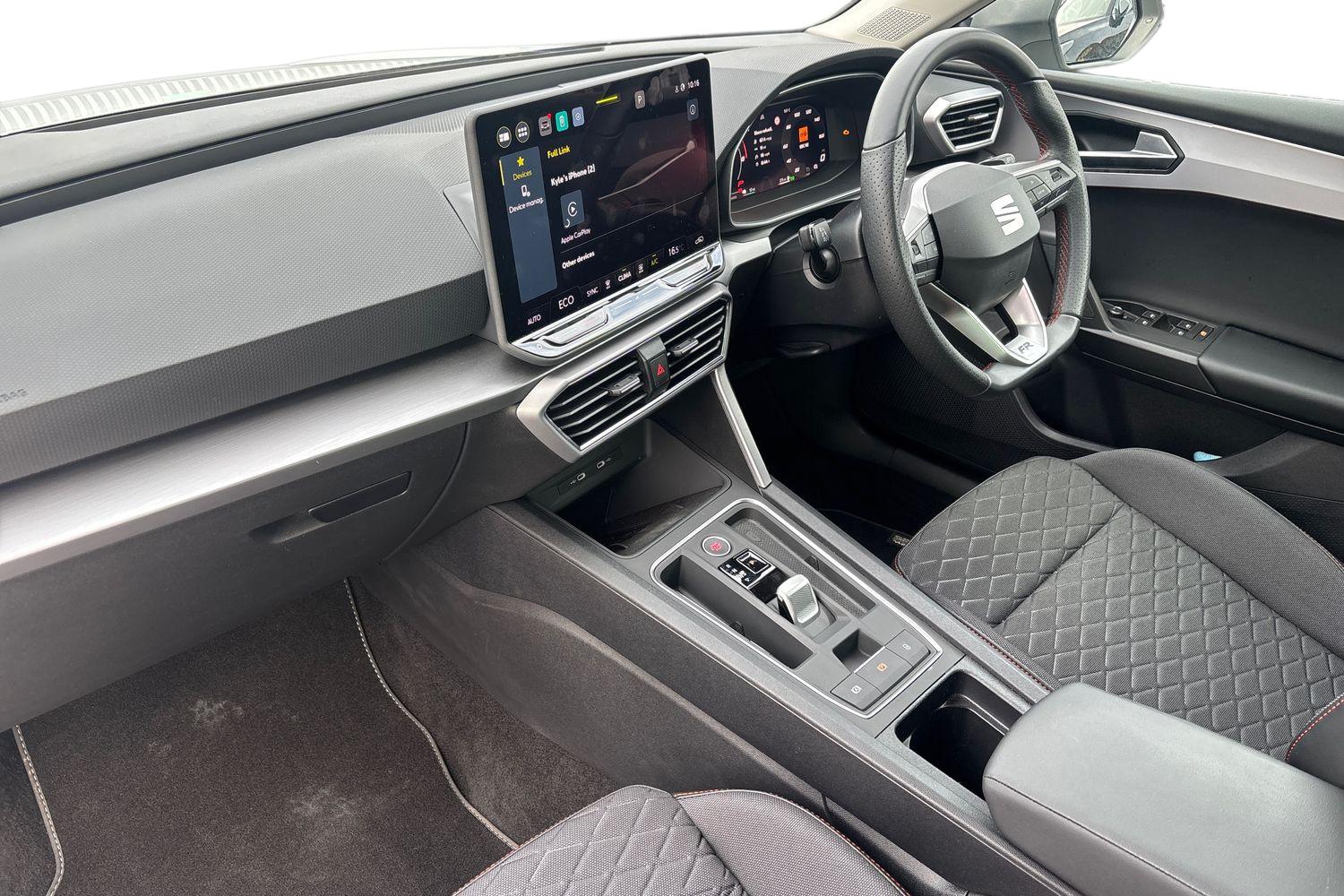 Used SEAT Leon 2025 for sale - 78139320: Photo 2