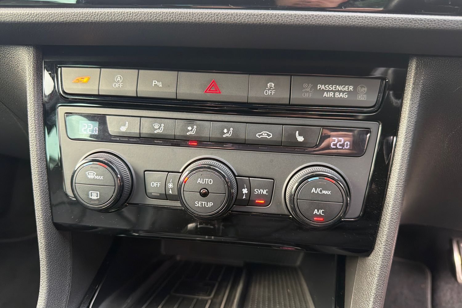 Used SEAT Leon 2019 for sale - 76673890: Photo 11