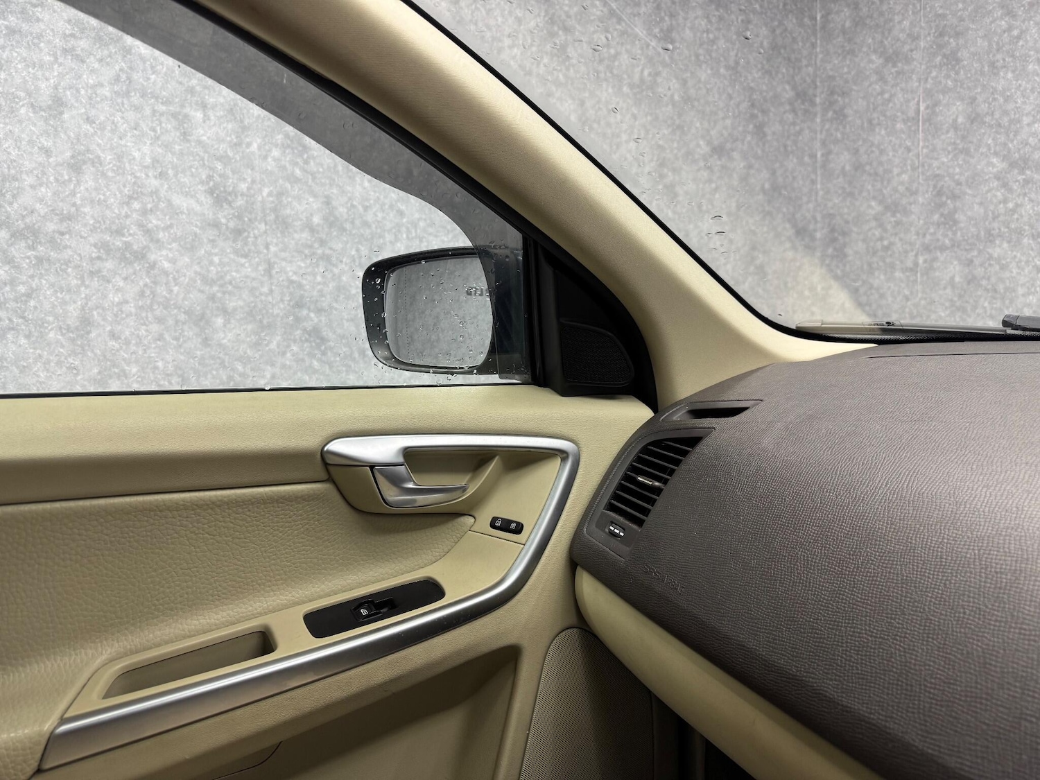 Used Volvo XC60 for sale - 76585593: Photo 17