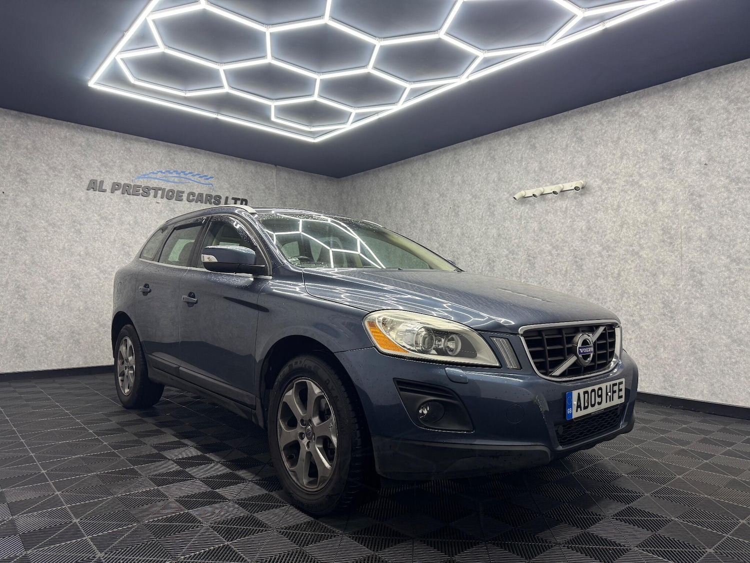 Used Volvo XC60 for sale - 76585593: Photo 22