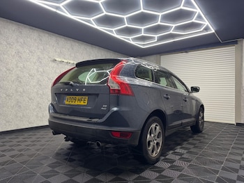 Used Volvo XC60 2009 for sale - 76585593: Photo