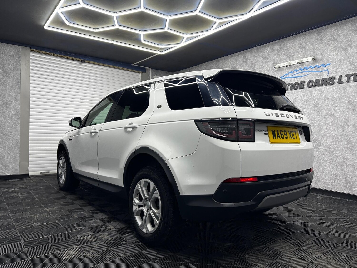 Used Land Rover Discovery Sport 2019 for sale - 78058520: Photo 16